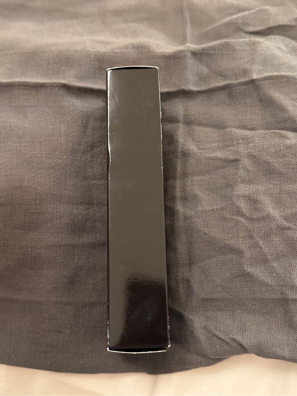 Laura Mercier Tinted Moisturizer- Natural Dewy - Color: 0N Silk - Neutral - NIB - Picture 5 of 8